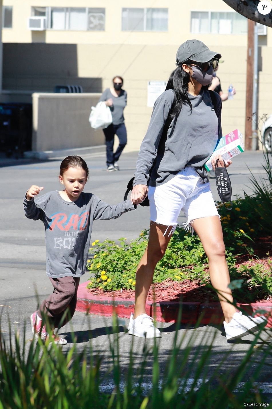 Exclusif - Naya Rivera et son fils Josey Hollis font du shopping