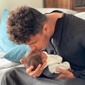 Coralie Porrovecchio et son fils Leeroy, né le 23 mai 2020. Photo publiée sur Instagram en juin 2020.