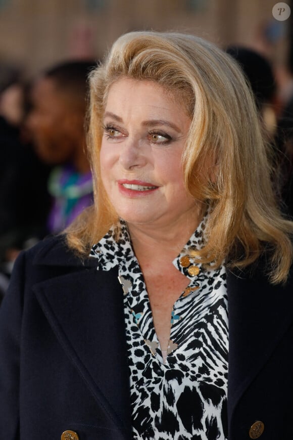 Catherine Deneuve - Arrivées au défilé de mode PAP femme printemps-été 2020 Louis Vuitton à Paris. Le 1er octobre 2019. © Veeren Ramsamy-Christophe Clovis / Bestimage