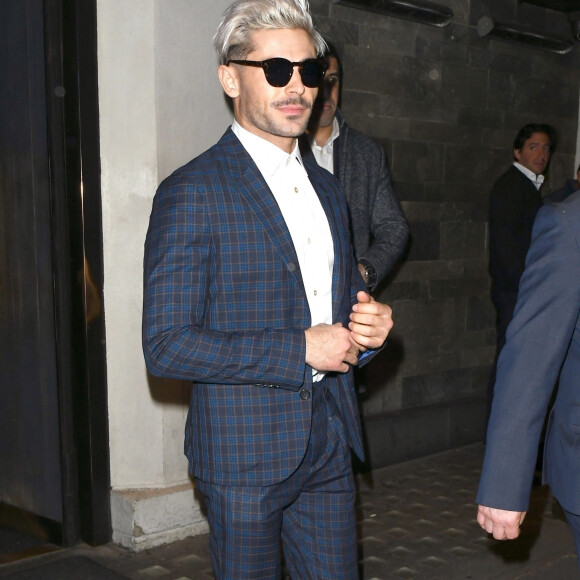 Zac Efron à la sortie de la première de "Extremely Wicked, Shockingly Evil and Vile" à Londres, le 24 avril 2019.