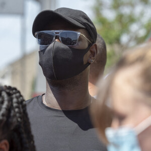 Omar Sy a participé à la marche en soutien à Adama Traoré, décédé le 19 juillet 2016. La marche s'est déroulée à Beaumont-sur-Oise le 18 juillet 2020. Photo by Serge Tenani/Avenir Pictures/ABACAPRESS.COM