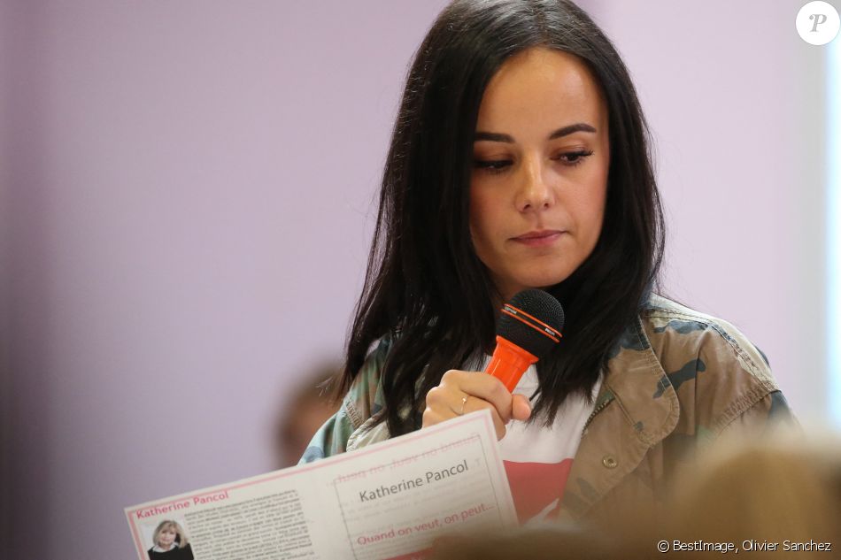 Exclusif - La chanteuse Alizée a donné de la voix pour se faire