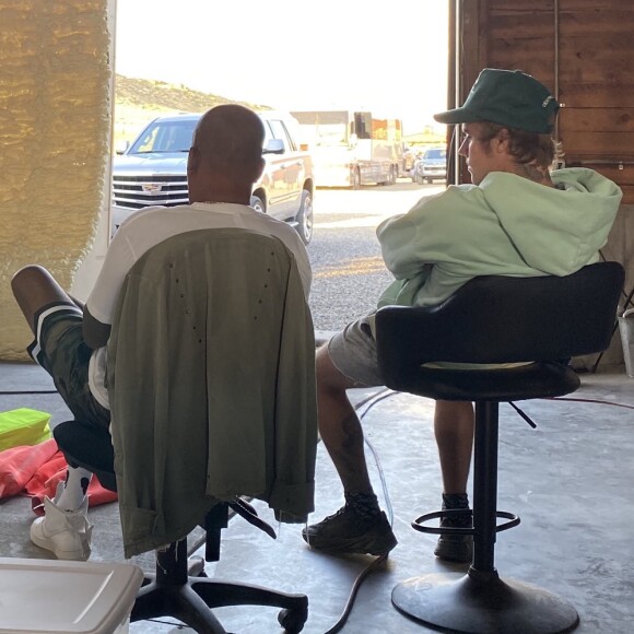 Justin Bieber et Dame Dash chez Kanye West, dans le Wyoming. Juillet 2020.