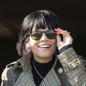 Lily Allen - Dans les tribunes du Festival Cheltenham - Jour quatre, le 13 mars 2020.