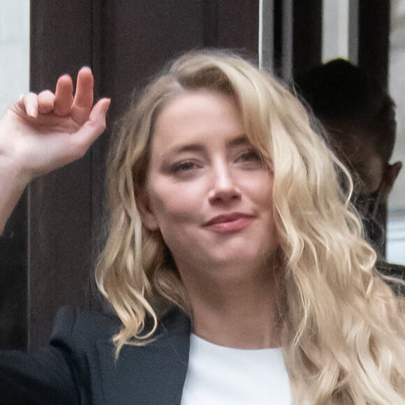 Amber Heard à son arrivée à la cour royale de justice à Londres, pour le procès en diffamation contre le magazine The Sun Newspaper. Le 27 juillet 2020 © Cover Images / Zuma Press / Bestimage