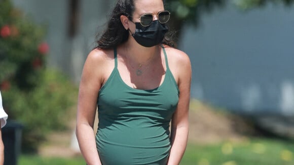 Lea Michele enceinte et discrète après le scandale : son ventre grossit !