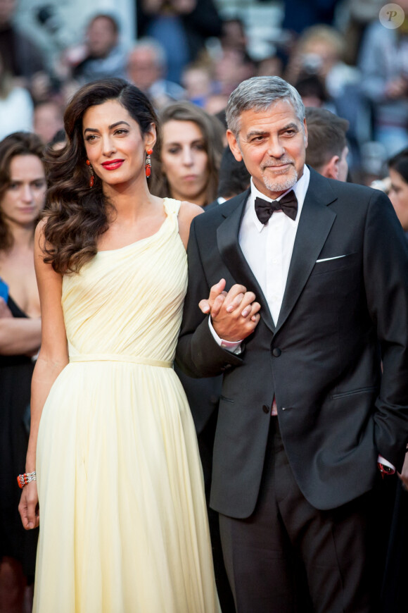L'avocate Amal Alamuddin et son mari George - Montée des marches du film "Money Monster" lors du 69ème Festival International du Film de Cannes. Le 12 mai 2016. © Borde-Jacovides-Moreau/Bestimage