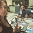 David Mora et sa chérie Davina Vigné, en vacances. Instagram, août 2020