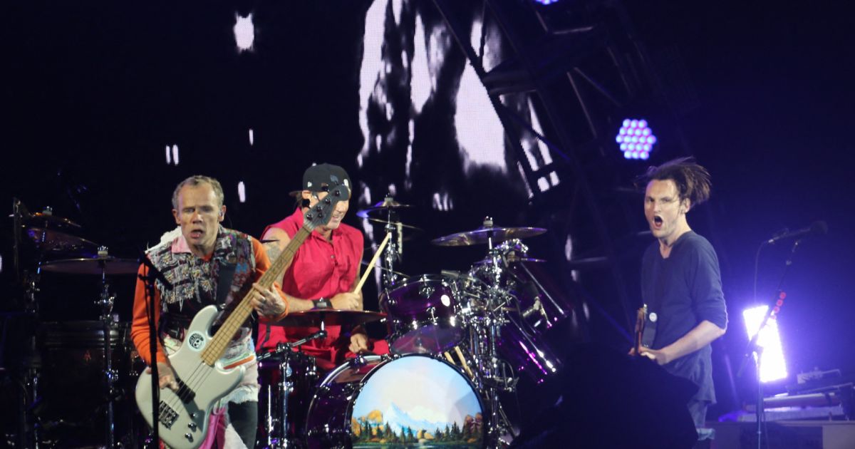 Concert Red Hot Chili Peppers Paris Avis Concert du groupe The Red Hot Chili Peppers lors du festival