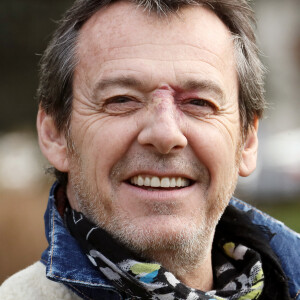 Jean-Luc Reichmann lors du photocall de la série "Léo Matteï, Brigade des mineurs" lors du 22ème Festival des créations télévisuelles de Luchon, France, le 7 février 2020. © Patrick Bernard/Bestimage