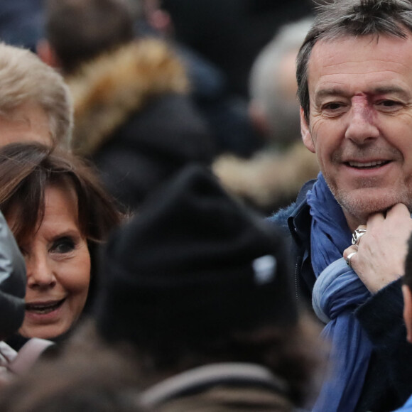 Denise Fabre, Jean-Luc Reichmann - Arrivées aux obsèques de Michou en l'église Saint-Jean de Montmartre à Paris. Le 31 janvier 2020