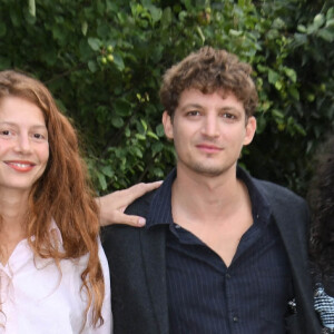 Vincent Macaigne, Jenna Thiam, Niels Schneider, Camelia Jordana et Emmanuel Mouret - Photocall du film "Les choses qu'on dit les choses qu'on fait" - Festival du film Francophone d'Angoulême 2020 le 29 Août 2020. © Guirec Coadic / Bestimage