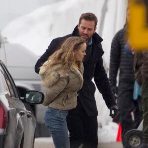Exclusif - Lily-Rose Depp est sur le tournage de "Dreamland" à Montréal, Canada. Le personnage de Lily-Rose semble être menotté et traîné hors d'une voiture par le personnage d'Armie Hammer. Montréal, le 14 mars 2019.