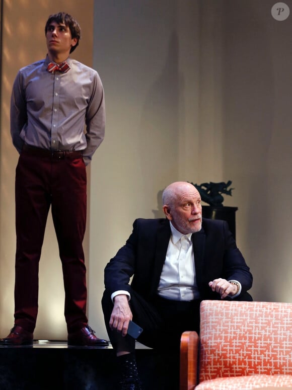 John Malkovich joue dans la nouvelle pièce de David Mamet "Bitter Wheat" au théâtre Garrick à Londres. Le texte est directement inspiré de l'affaire Weinstein. Londres, le 13 juin 2019.