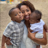 Estelle Mossely et ses deux fils, Ali et Magomed.