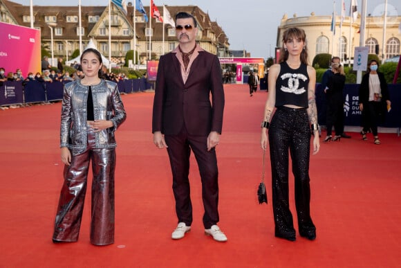 Luana Bajrami, Arnaud Rebotini et Mya Bollaers à la première de "ADN" lors du 46e Festival du Cinéma Américain de Deauville, le 11 septembre 2020. © Olivier Borde/Bestimage