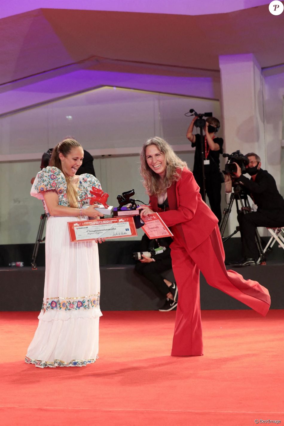 Ana Rocha de Sousa, Paula Alvarez Vaccaro dans la Press ...