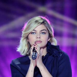 Exclusif - Louane Emera - Emission "Un soir en direct avec Patrick Bruel" au Palais des Sports en l'honneur du chanteur pour ses 35 ans de carrière sur France 2, le 3 novembre 2018. © Perusseau-Gaffiot/Bestimage 