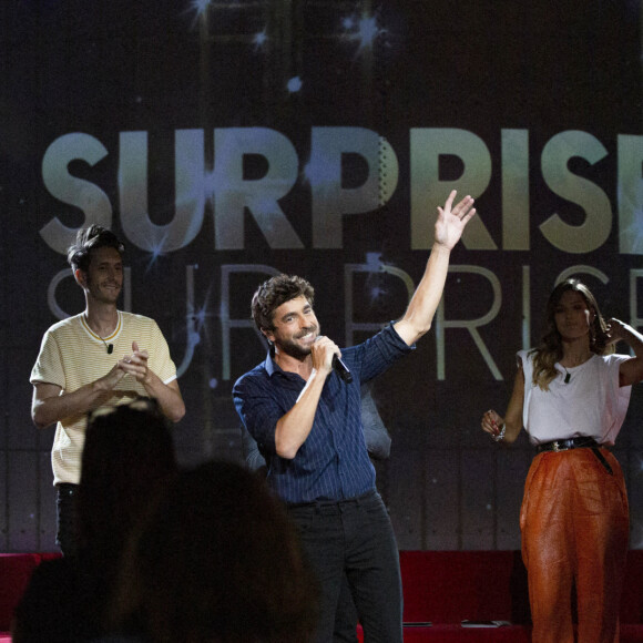 Exclusif - No Web - Agustin Galiana, Donel Jack'sman, Laury Thilleman, Juan Arbelaez, Tom Villa - Enregistrement de l'émission "Surprise Sur Prise", présentée par L.Thilleman et D.Jack'sman, qui sera diffusée en prime time le 26 septembre sur France 2 © Jack Tribeca / Bestimage