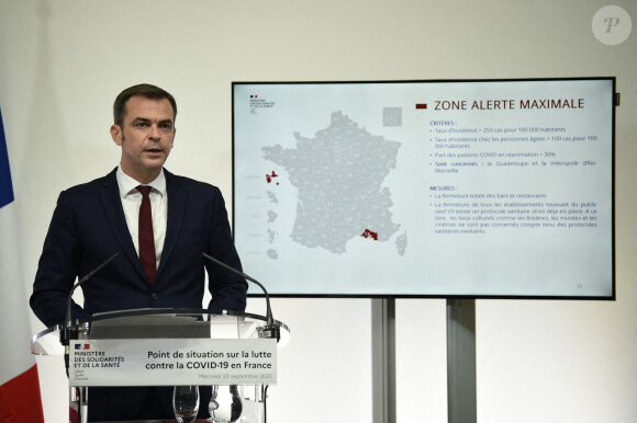 Conférence de presse de Olivier Véran à propos de la situation de la France par rapport à l'épidémie de coronavirus (COVID-19) au ministère de la santé à Paris le 23 septembre 2020. © Eliot Blondet / Pool / Bestimage 