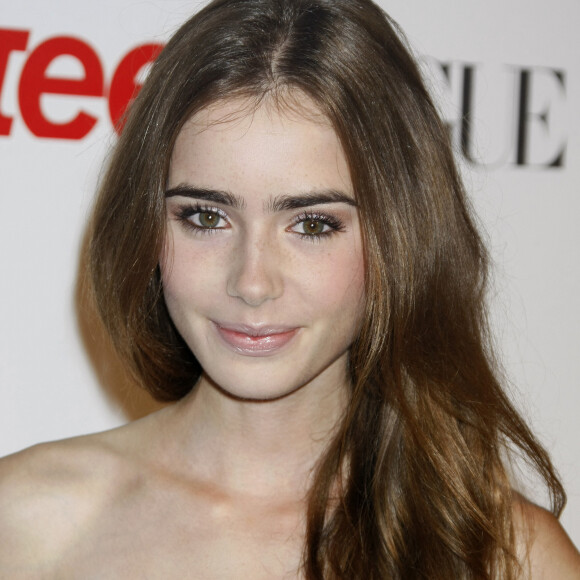 Lily Collins en 2008.