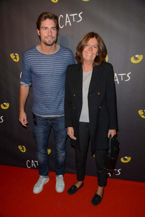 Tom Leeb et sa mère Béatrice - Première de la comédie musicale "Cats" au théâtre Mogador à Paris, le 1er octobre 2015.