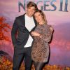 Giovanni Bonamy et sa fiancée Hillary Vanderosieren - Projection exceptionelle de "La Reine des Neiges 2 " au Grand Rex à Paris. © Veeren Ramsamy/Bestimage