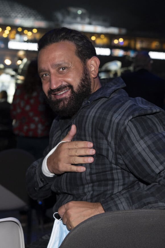 Cyril Hanouna - People lors de la soirée de boxe à Paris La Défense Arena le 25 septembre 2020. © JB Autissier / Panoramic / Bestimage