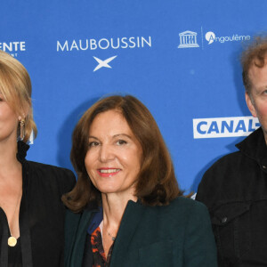 Virginie Efira, Anne Fontaine et Grégory Gadebois - Photocall du film "Police" - Festival du film Francophone d'Angoulême 2020 le 30 Août 2020. © Guirec Coadic / Bestimage