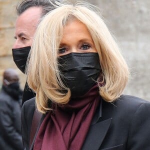 Brigitte Macron - Arrivées aux obsèques de Juliette Gréco en l'église Saint-Germain-des-Prés. Le 5 octobre 2020 © Jacovides-Moreau / Bestimage 