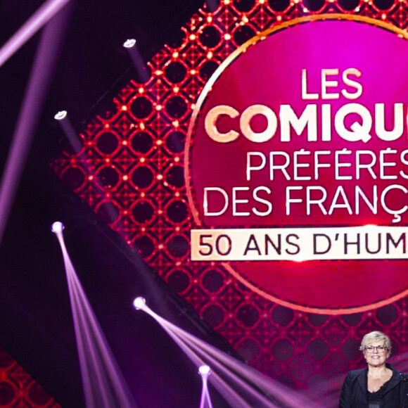 Exclusif - Laurence Boccolini - Enregistrement de l'émission "Les comiques préférés des français" au Dôme des Sports, qui sera diffusée le 10 octobre sur France 2. © Pierre Perusseau / Bestimage