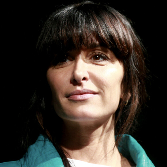 Exclusif - Jenifer, la chanteuse française et coach dans The Voice, a inauguré les illuminations de Noël sur la Place des Arcades du centre commercial au Polygone Riviera à Cagnes sur Mer © Frantz Bouton / Nice Matin / Bestimage