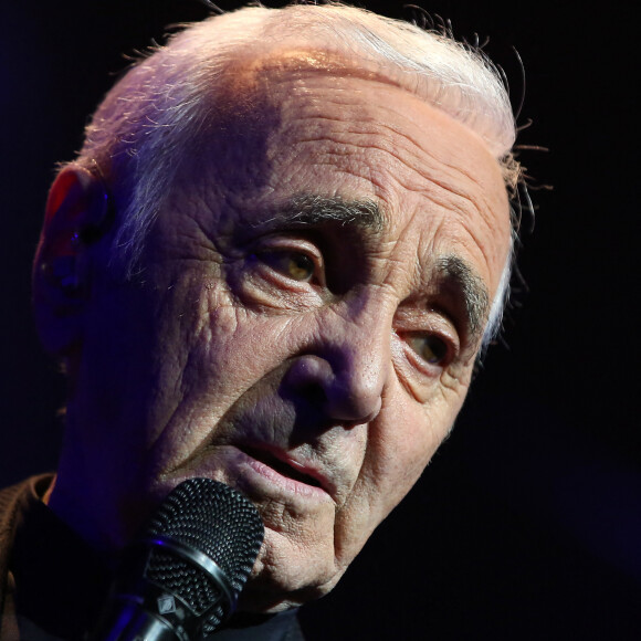 Charles Aznavour - Première représentation de Charles Aznavour au Palais des Sports à Paris le 15 septembre 2015.