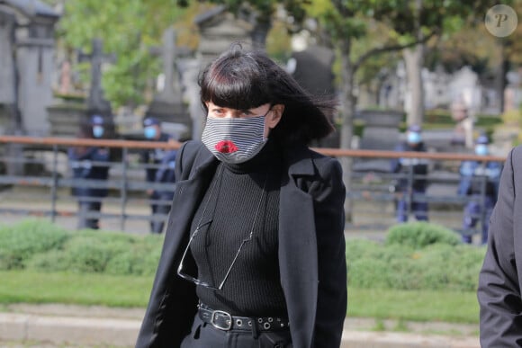 Chantal Thomass - Obsèques du couturier japonais Kenzo Takada à Paris, au cimetière du Père Lachaise, le 9 octobre 2020.