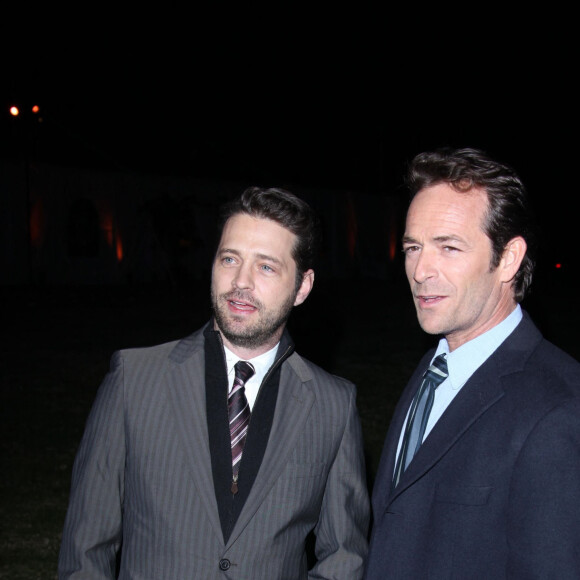 Archives - Luke Perry et Jason Priestley. Pasadena. Le 7 janvier 2011.