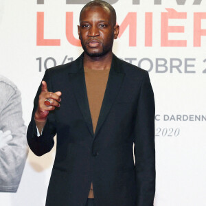 Abd Al Malik lors du photocall de la cérémonie d'ouverture de la 12e édition du festival Lumière à la Halle Tony Garnier à Lyon le 10 octobre 2020. © Pascal Fayolle / Bestimage