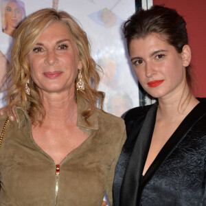 Michèle Laroque et sa fille Oriane Deschamps - Avant-première du film Brillantissime au cinéma Publicis à Paris, France, le 15 janvier 2018. © Veeren/Bestimage 