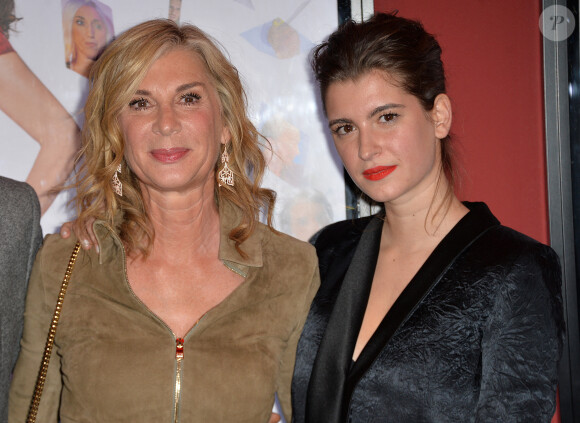 Michèle Laroque et sa fille Oriane Deschamps - Avant-première du film Brillantissime au cinéma Publicis à Paris, France, le 15 janvier 2018. © Veeren/Bestimage 