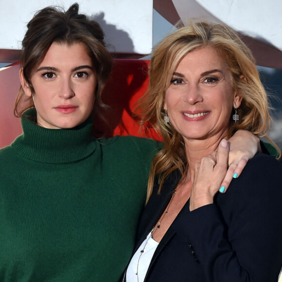 Michèle Laroque et sa fille Oriane Deschamps - Présentation du film de Michèle Laroque "Brillantissime" en avant-première à Nice aux Pathé Cinémas. © Bruno Bebert/Bestimage