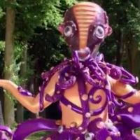 Mask Singer : La Pieuvre démasquée, découvrez qui se cachait derrière le masque