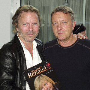 David et Thierry Séchan - 1er salon du livre de célébrités à l'espace Pierre Cardin sur les Champs-Elysées.