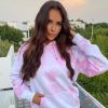 Nabilla, ancienne candidate de télé-réalité devenue business woman et heureuse maman de son petit Milann (1 an), fruit de ses amours avec son mari Thomas Vergara.