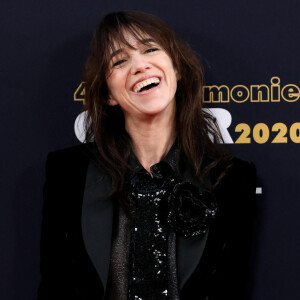 Charlotte Gainsbourg - Tournage de la série " Dix Pour Cent " lors de la 45ème cérémonie des César à la salle Pleyel à Paris, 2020. © Dominique Jacovides/Olivier Borde/Bestimage