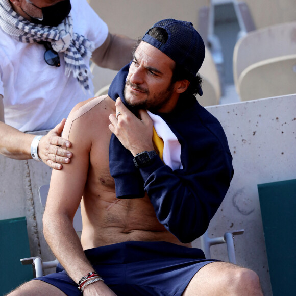 Amir Haddad - O.Meunier et P.H.Mathieu ont remporté le tournoi de tennis du programme "Stars, Set et Match", dont la marque française "Hair rituel by Sisley" est le partenaire officiel, sur le court Simonne-Mathieu dans le cadre des Internationaux de Roland Garros à Paris. Le 7 Octobre 2020. © Dominique Jacovides / Bestimage