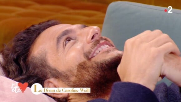 Amir dans l'émission "Je t'aime etc" sur France 2.