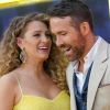 Ryan Reynolds et sa femme Blake Lively enceinte à la première de "Pokemon Detective Pikachu" au Military Island sur Times Square à New York.