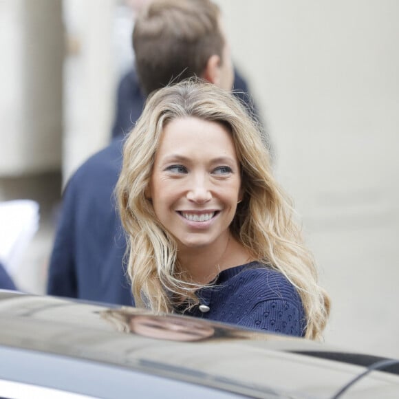 Laura Smet - Sorties du défilé de mode printemps-été 2019 "Chanel" au Grand Palais à Paris. Le 2 octobre 2018 © Veeren-CVS / Bestimage