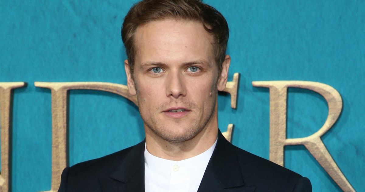 Sam Heughan Photocall de la première de Outlander au Hollywood Palladium à Los Angeles le 13