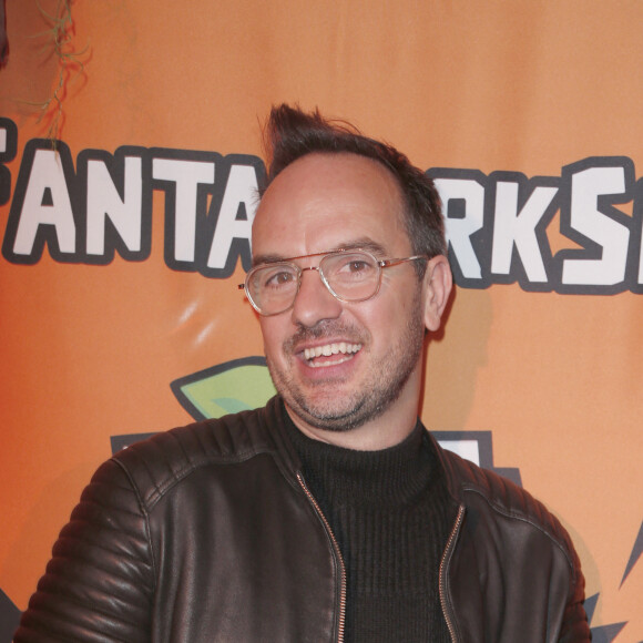 Photocall - Jarry - Showcase de Maître Gims pour la soirée de Halloween de Fanta à Paris le 31 octobre 2019. Le jeudi 31 octobre, FANTA a fait pétiller la Gaîté Lyrique lors d'une soirée à réveiller les morts! L'imitateur M-A.Le Bret, l'humoriste J., les danseurs de Danse avec les stars D.Ikonomova, C.Millette, A.Colette, M.Dereymez et bien d'autres ont fêté Halloween ensemble dans une ambiance mortellement fun ! Animée par G.Pley, la soirée a accueilli un line-up exceptionnel : Un showcase exclusif de Gims ainsi qu'un mix des DJ.Kawaii, Kezah&Freddy et DJ.Abdel qui ont enflammé le dancefloor. Frissons garantis ! ©Christophe Aubert via Bestimage