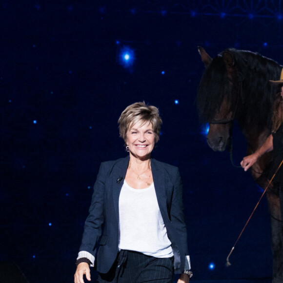 Exclusif - Joëlle Balland, Véronique Jannot et son cheval Alboroto - Enregistrement de l'émission "La boîte à Secrets 5" à Paris, qui sera diffusée le 6 novembre sur France 3. Le 21 septembre 2020. © Tiziano Da Silva / Bestimage 